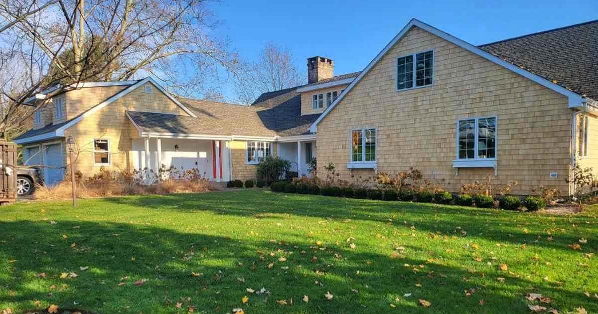 Cedar-sided home in Fairfield CT.