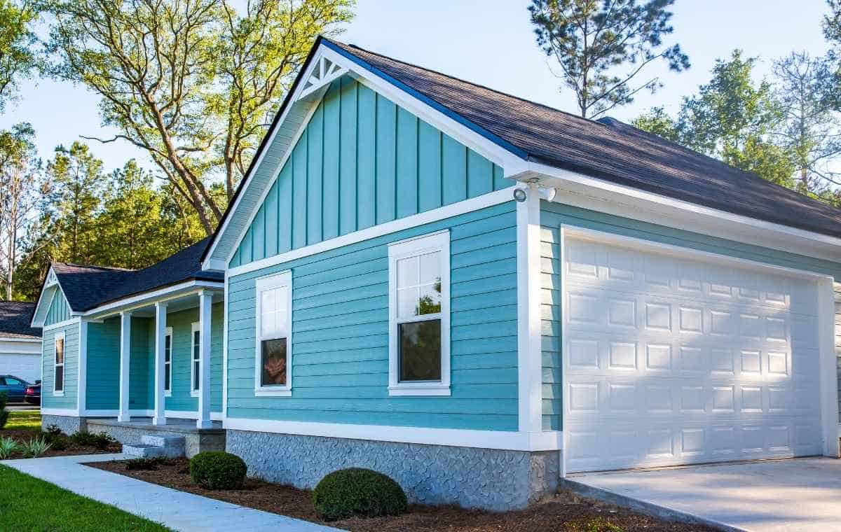 Exterior siding contractor project in Haddam, CT with blue siding and white trim